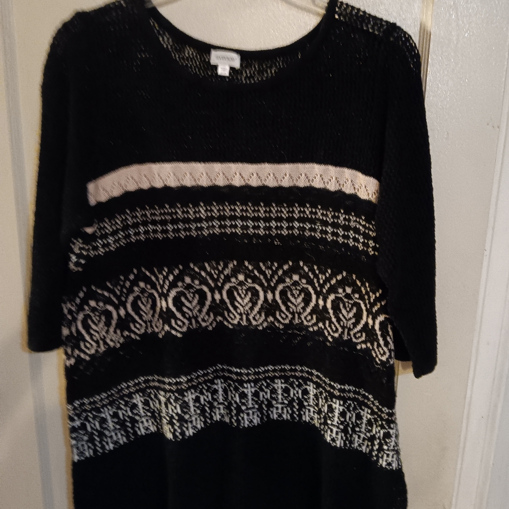 Avenue light sweater